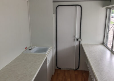 Торговый прицеп Купава 813210