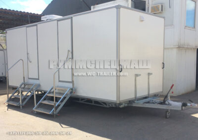 Прицеп туалет на 6 кабинок Люкс