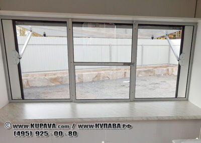 Алюминиевая рама остекления.