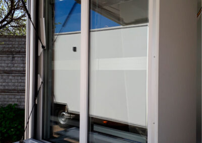 Вертикальная витрина - Люкс