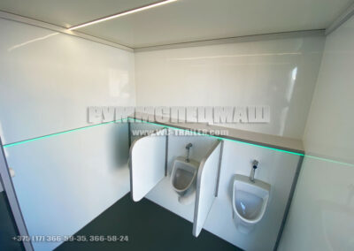 5 кабинок с отсеком для маломобильных групп населения