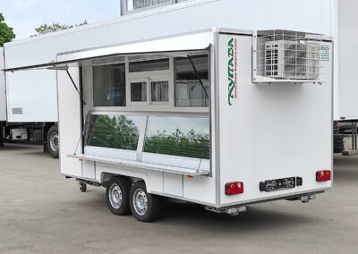 Автоприцеп торговый 813270 с короткой ставней