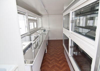 Автоприцеп торговый  813260 с холодильным оборудованием