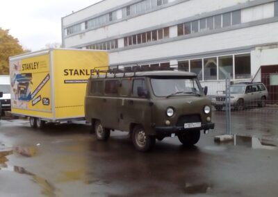 Прицеп специальный - Прицеп сцена