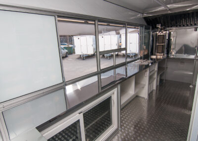 Кухня на колесах Vision 5.0м