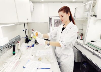 Cистема сменных кузовов на контейнерных шасси